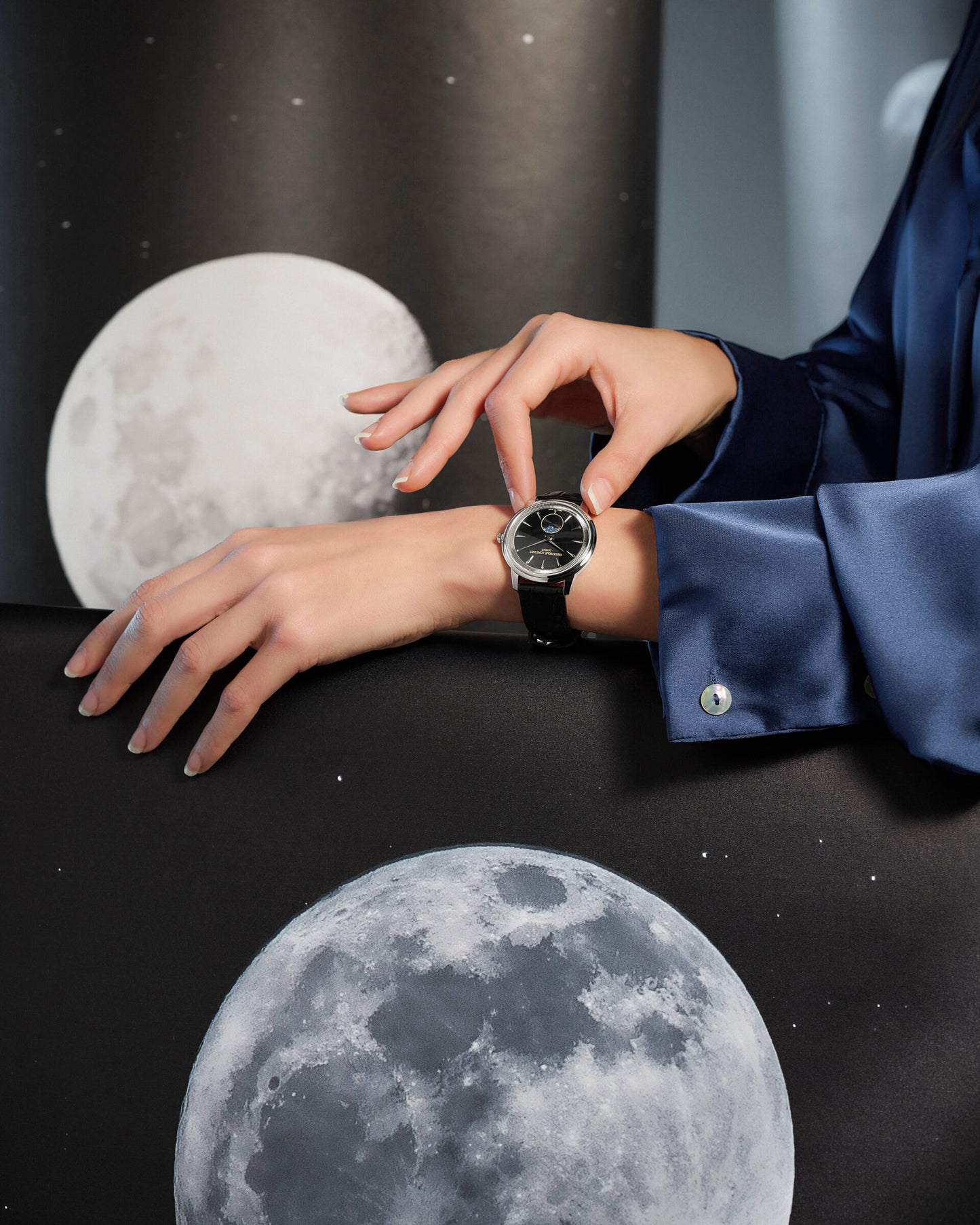 Frederique Constant Classic Moneta Moonphase FC-206B3S6
