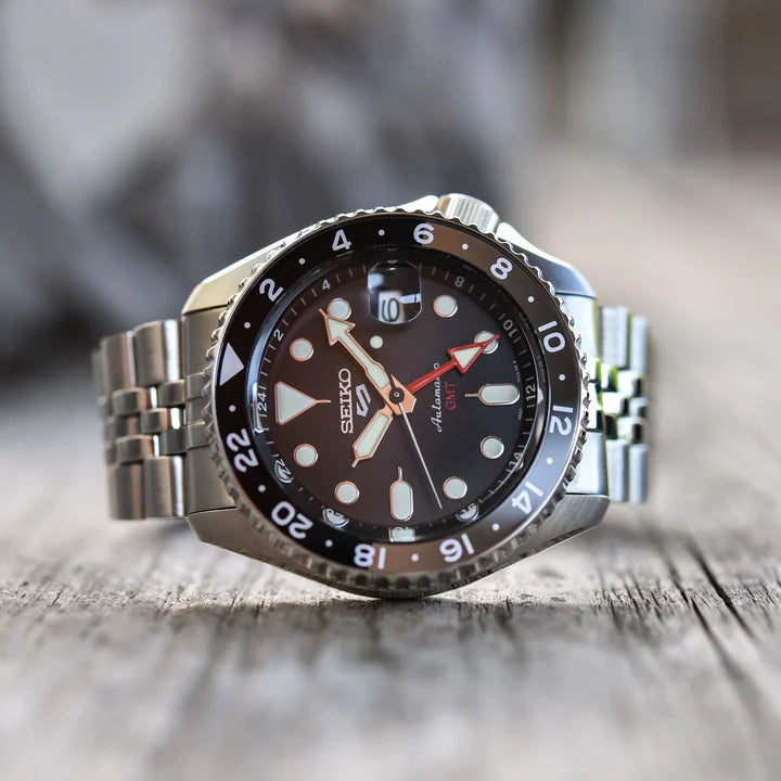 Seiko 5 Sports Boy GMT SSK001K1