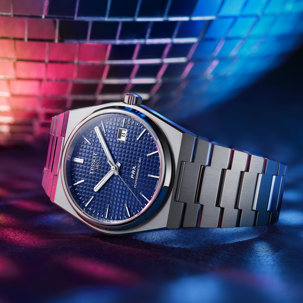 Wrapped in Time: The Best Watches to Give This Holiday Season