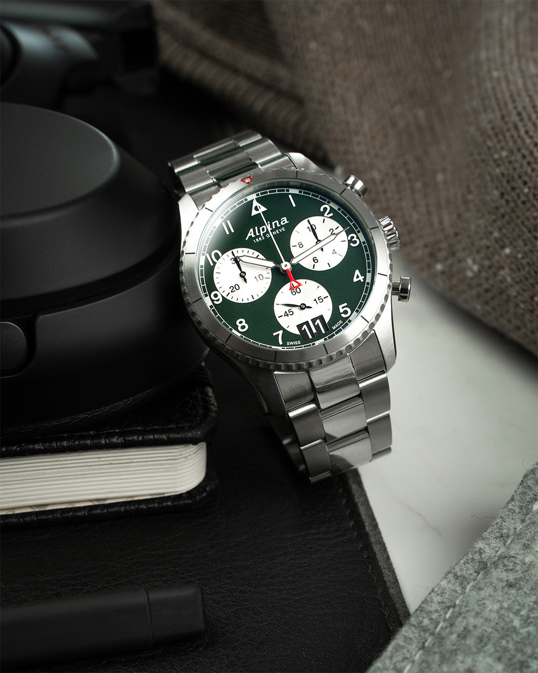 Alpina Startimer Pilot Chronograph Big Date AL-372GRS4S26B