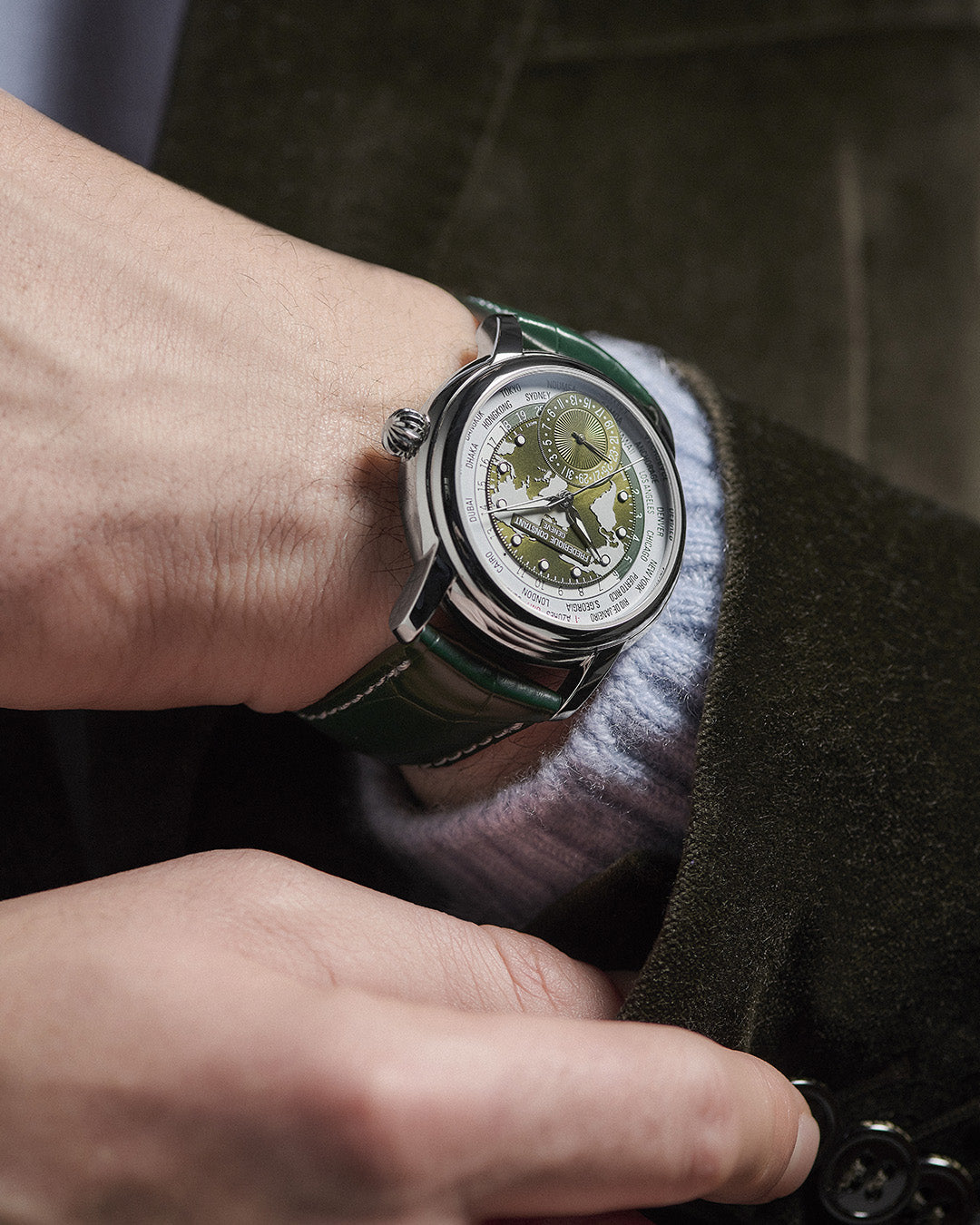 Frederique Constant Men's Watch Classic Worldtimer Automatic 42mm FC-718KWM4H6