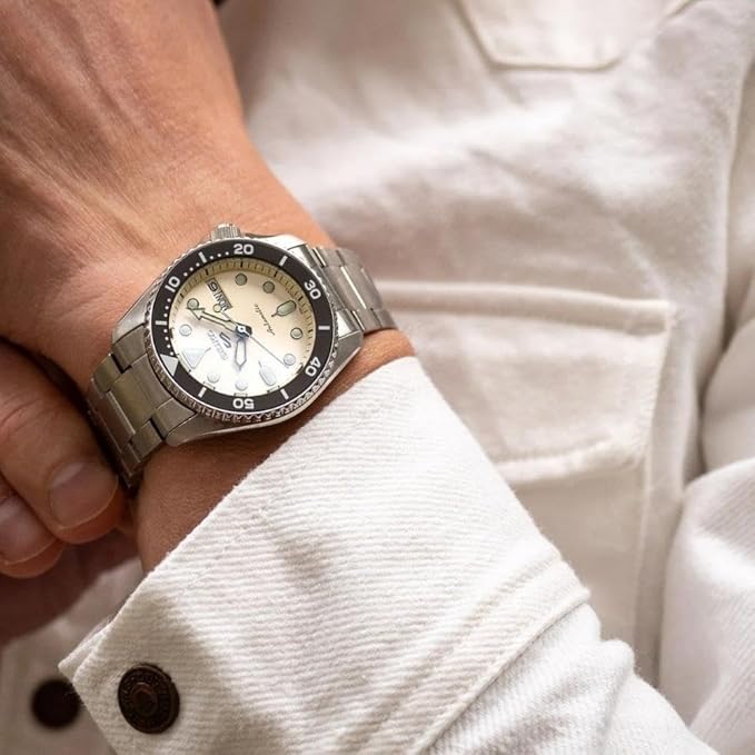 Seiko 5 Sports SKX Midi Mono SRPK31K1
