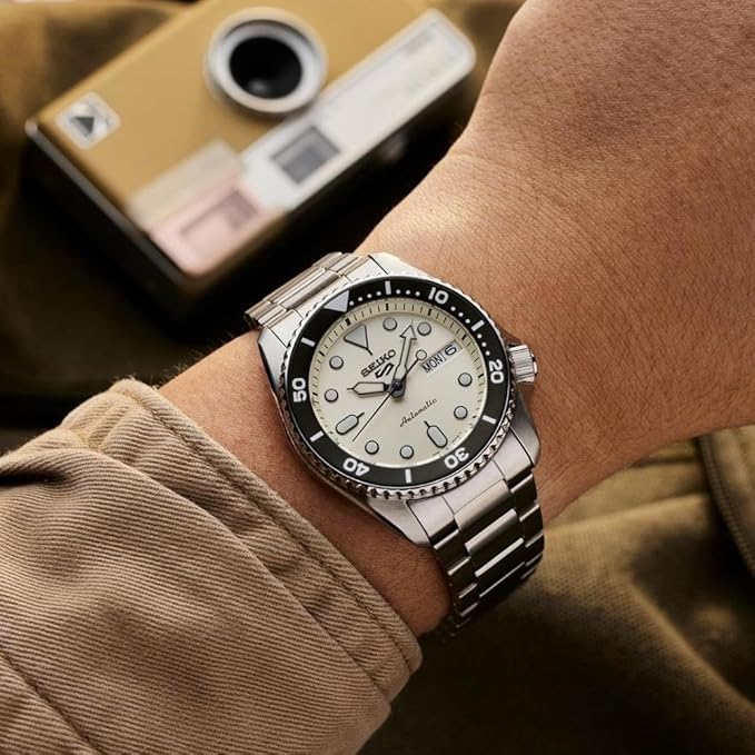Seiko 5 Sports SKX Midi Mono SRPK31K1