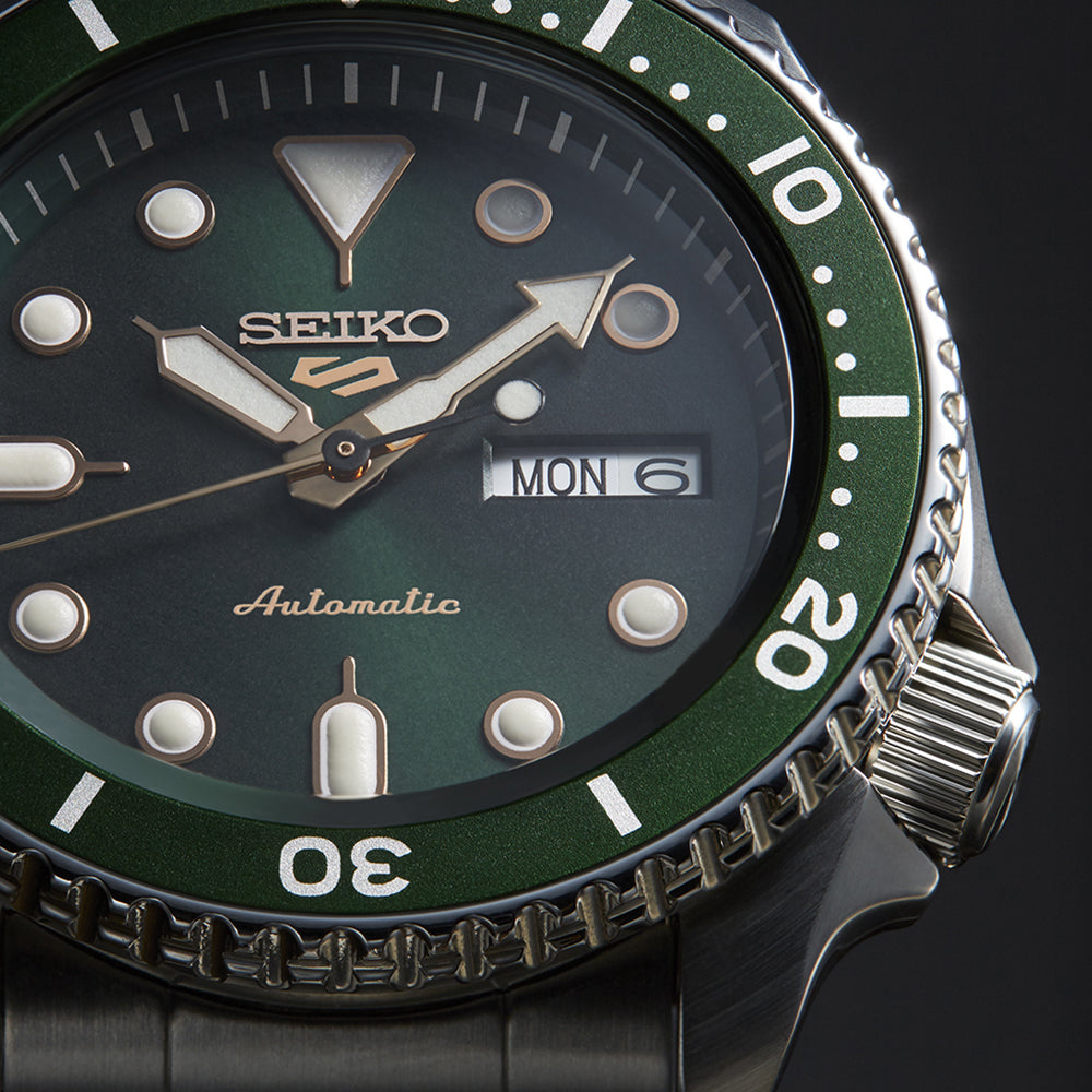 Seiko 5 Sports Hulk Automatic Men's Watch SRPD63K1