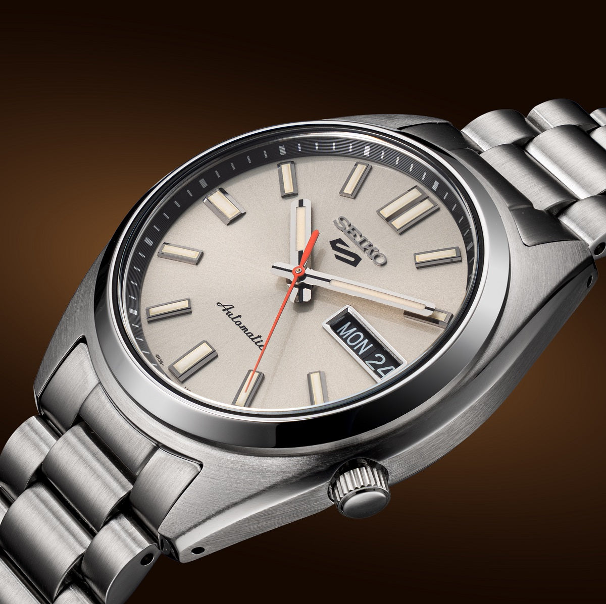 Seiko 5 Sports SNXS Beige Chinos SRPK91K1