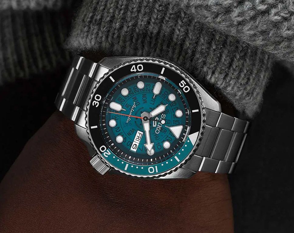 Seiko 5 Sports Men's Automatic SRPJ45K1