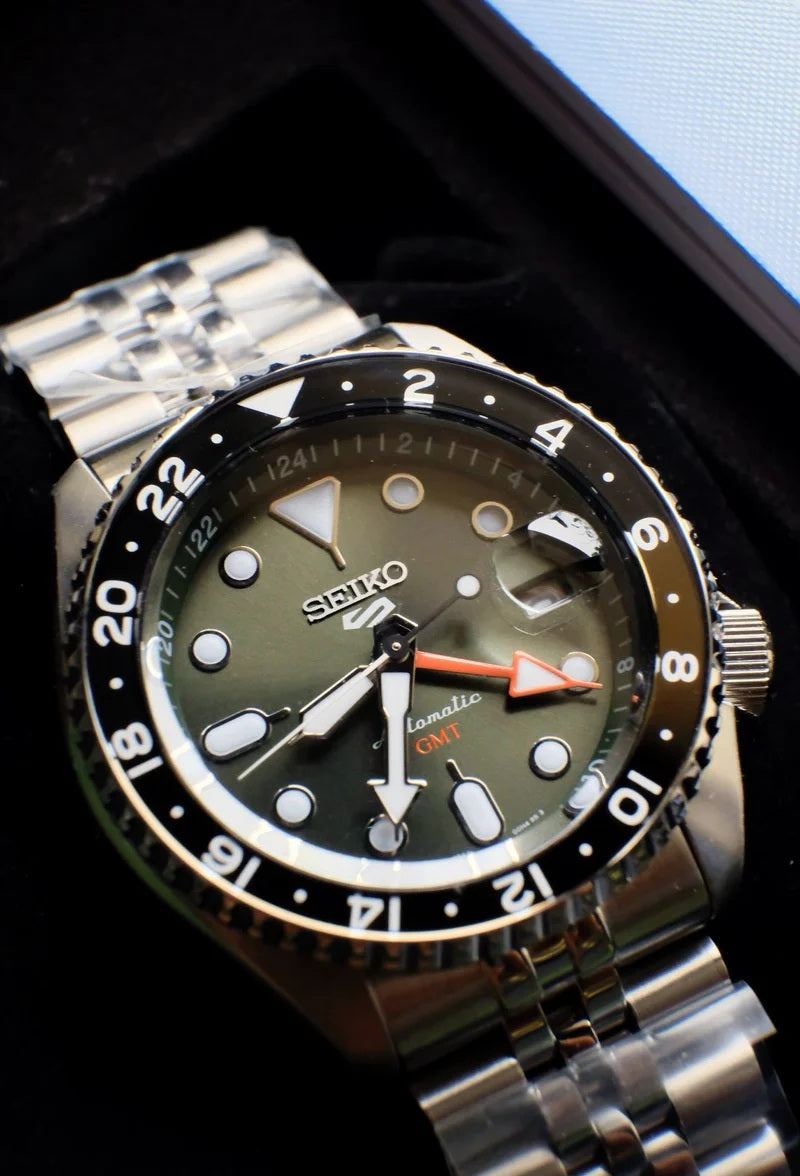 Seiko 5 Sports SSK055K1 "VISAYAS" 6th Philippine Limited Edition Automatic Watch