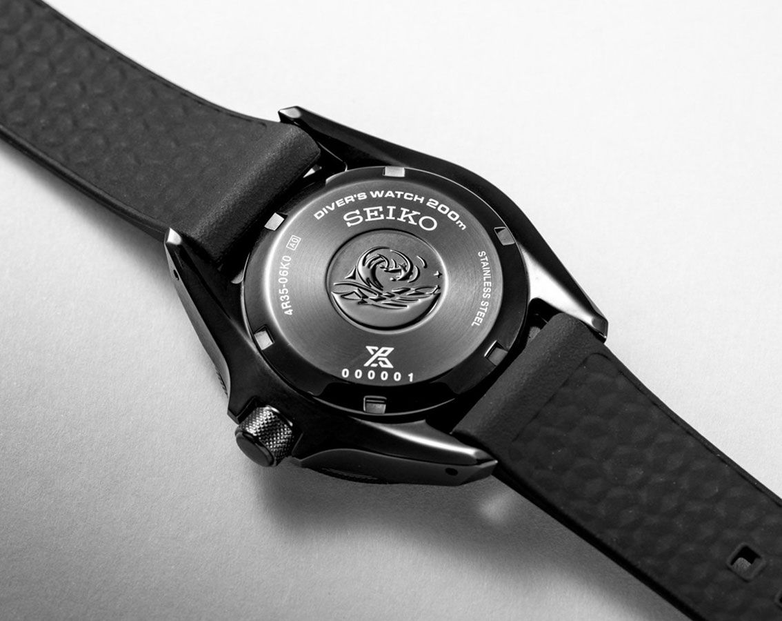 Seiko Prospex Black Samurai Silicone Strap Red 200M Diver's Men's Watch SRPL15K1