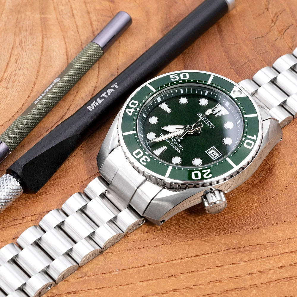 Seiko Prospex Hulk Sunburst Green Dial Diver 200m Automatic Men's Watch SPB103J1